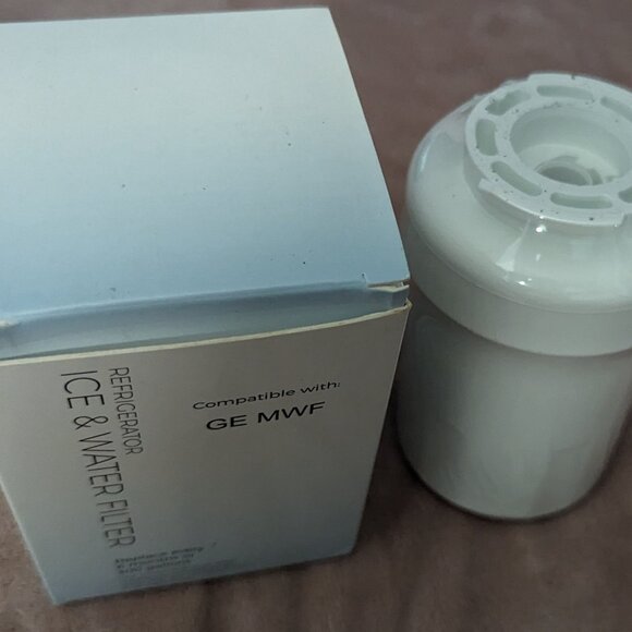 Refrigerator Filter - Picture 9 of 16